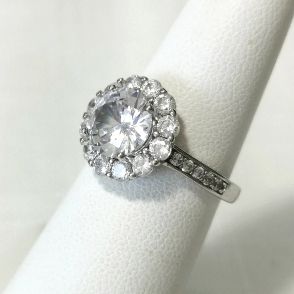3ct CZ halo scallop flower ring size 6 🆕